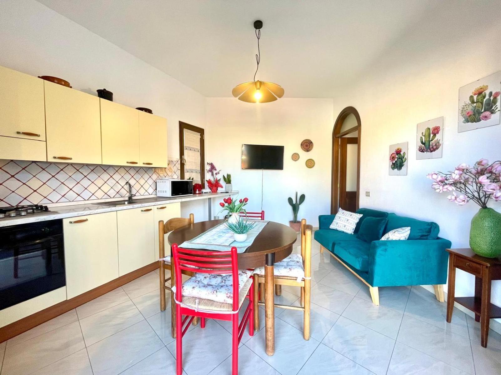Orchid House Apartment Бари Сардо Екстериор снимка