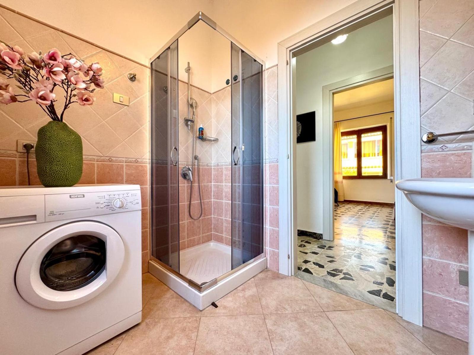 Orchid House Apartment Бари Сардо Екстериор снимка