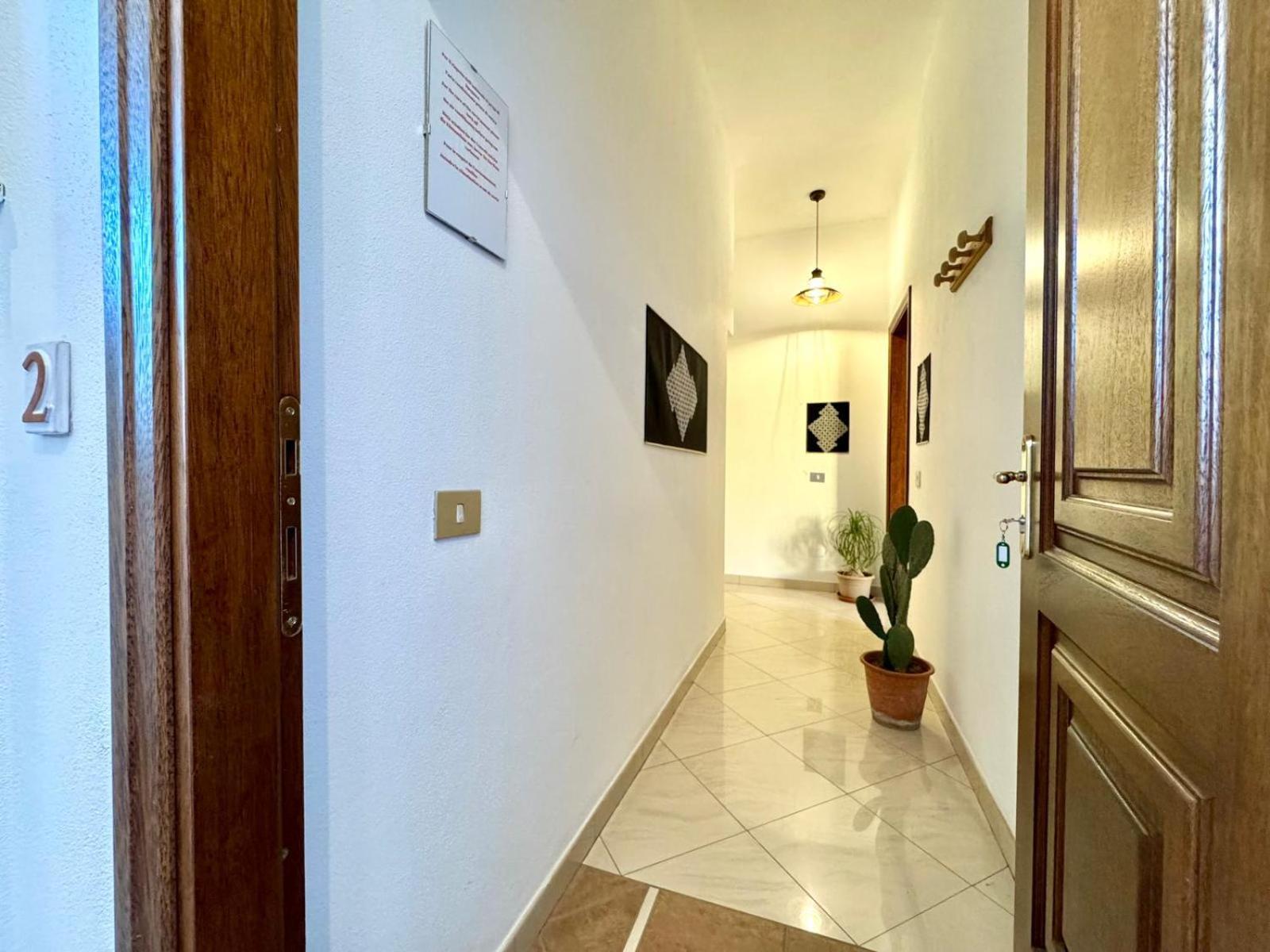 Orchid House Apartment Бари Сардо Екстериор снимка